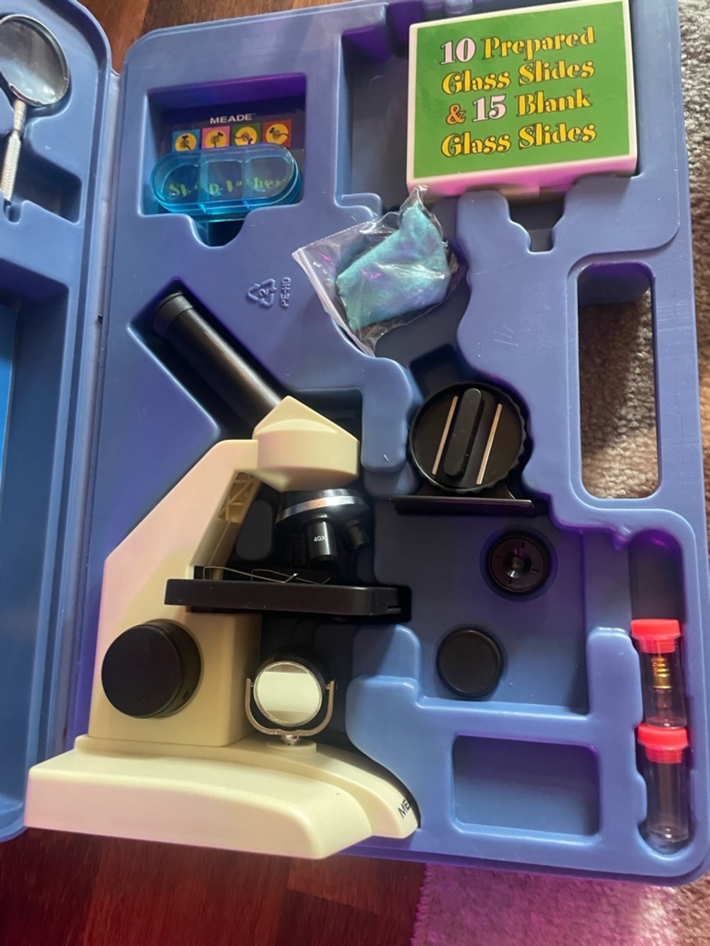 Meade Model 8200 Student Microscope Kit - Picture 6 of 7
